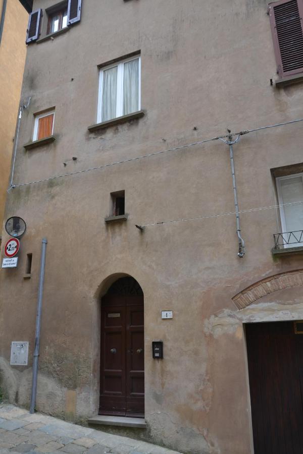 Il Nido Dei Priori Apartment Volterra Ngoại thất bức ảnh